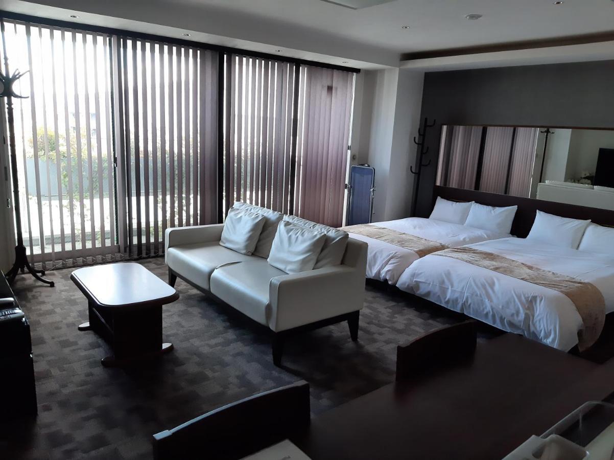 Elitz Inn Shijokarasuma Киото Экстерьер фото